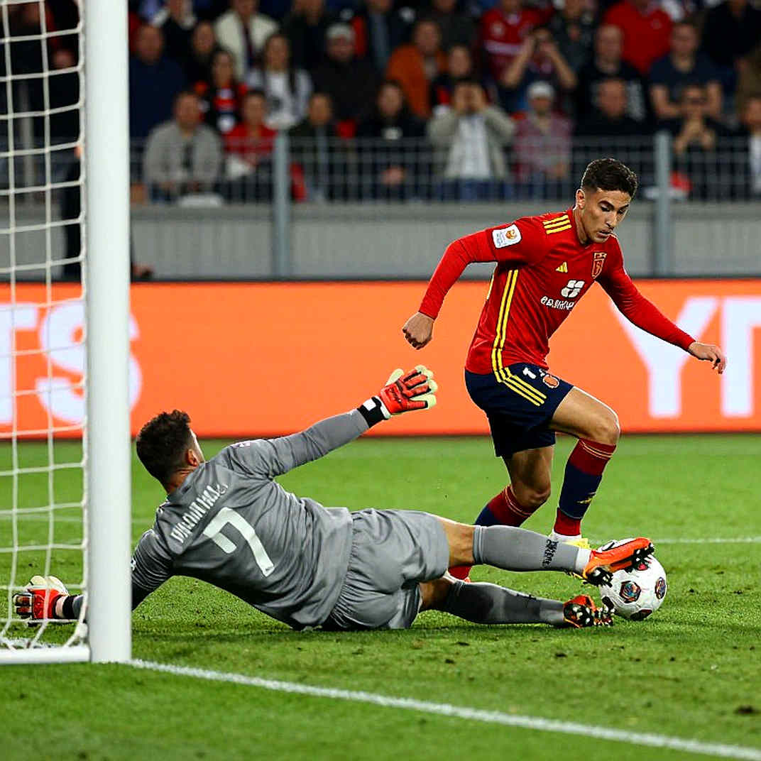 ভিএআর: ফুটবলের ট্রাস্ট প্রোটোকল, নাকি ফ্রেমের মালিকানা?
