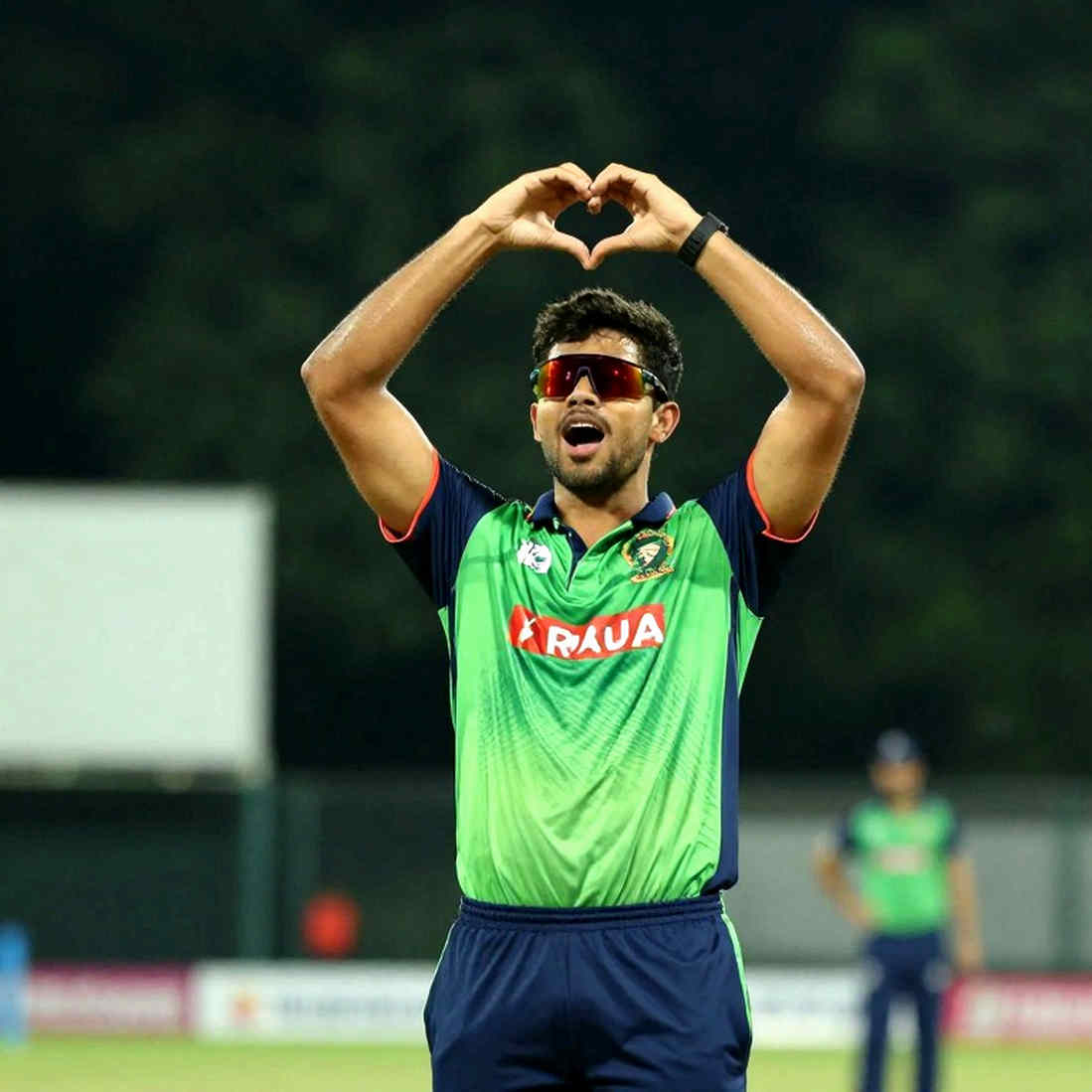 আন্ডারডগের খাতা: আফগানিস্তানের দানব-হত্যা থেকে ফ্র্যাঞ্চাইজি বাজারের অদৃশ্য হিসাব