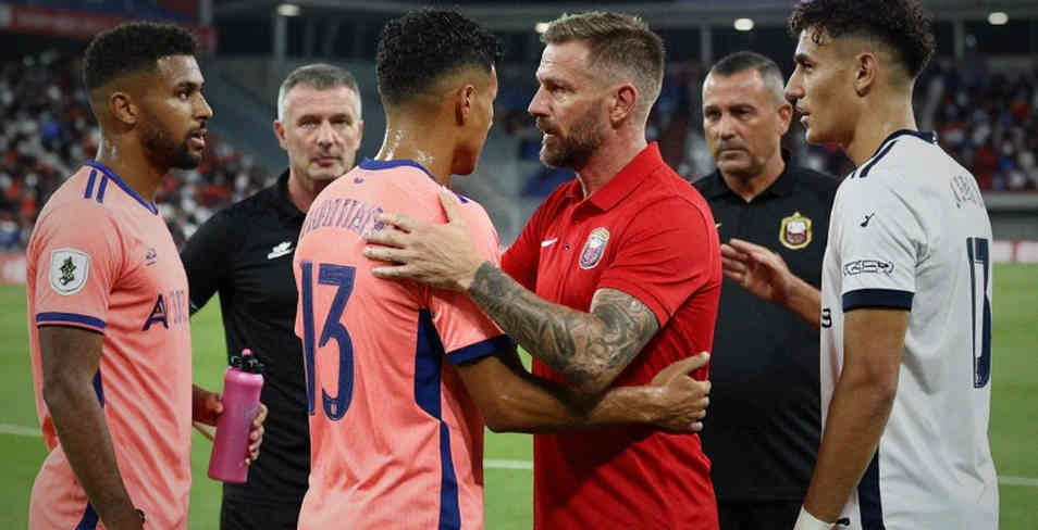 আন্তর্জাতিক বিরতির খতিয়ান: সৃজনশীল হাব ভাঙলে সিস্টেম কোথায় ফাটে